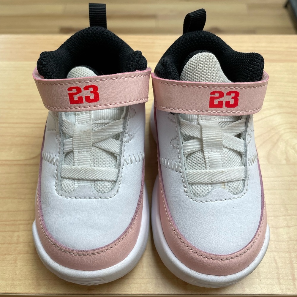Jordan Sneakers